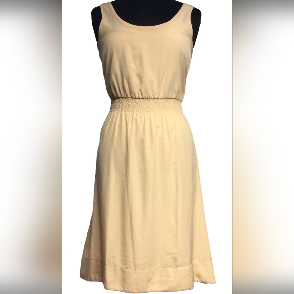 Bcbg Paris Women's Size Small Peach Cream Cinched Waist Sleeveless Dress $198.00